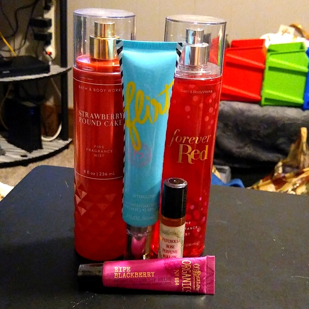 NEW Perfume and body care products